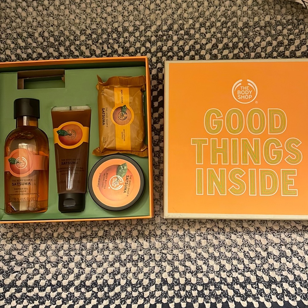 Body Shop Satsuma essential collection set